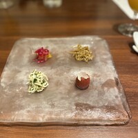 カントニーズ 燕 - 