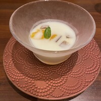 カントニーズ 燕 - 