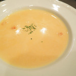 ①コーンクリームスープ
          (お友だちのオードブル)