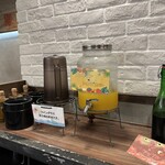 樽ワイン酒場 呑牛呑気 - 