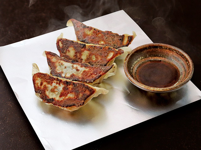 Nishiki Warai Nara Nishi Yamato Nyutaun Ten