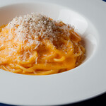 ラ・ヴェリータ - その他写真:禁断のカルボナーラ