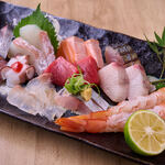 地魚屋台　とっつぁん - メイン写真: