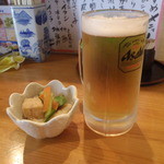 くつろぎ亭ひこべえ  - 生ビールと付き出し