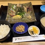 割烹 松活 - 料理写真:暫く待つと注文したゴマサバ定食９４０円の出来あがりです。