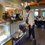 マーロウ 逗葉新道店 - 