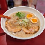 ミサト - 料理写真:醤油ラーメン＋味玉