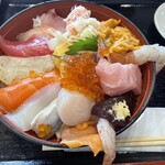 お魚いちば おかせい - 宝石箱や〜(´‘▽‘｀)