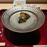 鮨けんすけ - 雲丹の天ぷら オイスターソース