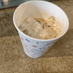 鉄板・お好み焼き 五十家 - 食後にアイスコーヒー。もう来ること無いので頼みました