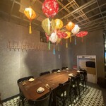 アンコム - 内観 大テーブル