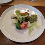 トラットリア カンパーナ ジロウマル - これが旨いのよ、自家製野菜やら、果物やら