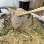 長浜ラーメン 一心亭 - チャーシューも