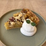 ひとつぶ～I select kitchen～ - さつまいもとりんごの米粉タルト