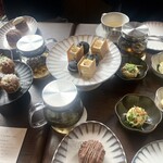 ル・プリスティン カフェ 東京 - 