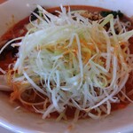 幸楽苑 - 千切りネギ投入