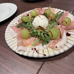 ナポリ帰りのPIZZAマニア 窯と薪 - 