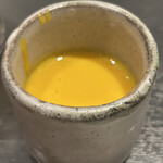 レストラン　ノリ　エ　ノジ - 有機泥付き人参のスープ　カルモダン風味