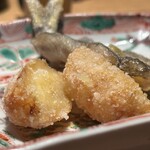 日本料理FUJI - 興津川天然鮎唐揚げ、一年半熟成レッドムーンのフライ