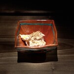 日本料理FUJI - 藤枝の焙煎胡麻と桃の白和え