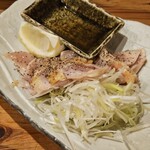 とよの本舗 東門店 - むね肉のたたき