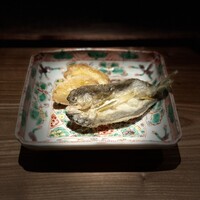 日本料理FUJI - 興津川天然鮎唐揚げ、一年半熟成レッドムーンのフライ