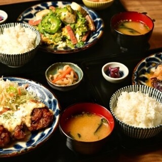 お食事処 うさぎや_1