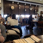 青山文庫 - 店内佇まい