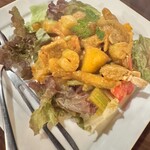 ロティサリーチキンとワイン飲み放題 Hamachan55 - 