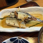 定食 くぅべ - さんまのやわらか煮