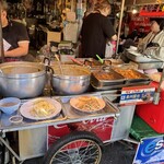 タイごはん 泉州屋台 - お鍋から盛り付けてくれます♪