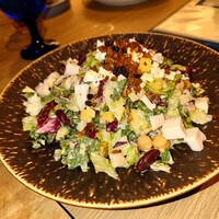 ステーキ＆シーフード シスクグリル - 島野菜と豆のチョップドサラダ