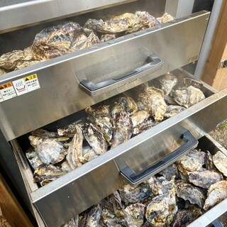 拘りの調理法/名物「蒸し料理」が看板メニュー！