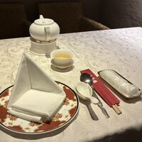 筑紫樓 銀座店 - 1人にはもったいない半個室の席でした。