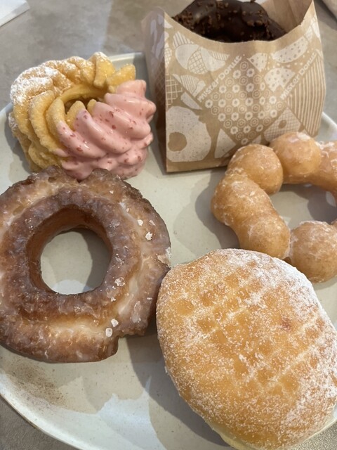 mister Donut Ginza Nine Shop