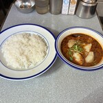 カリーライス専門店エチオピア - チキン豆カリーを食べる準備が整う