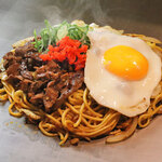 錦わらい - 牛月見焼きそば