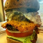 HEIDI BURGER - NEWハイジ➕パティ➕ハラペ