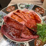 焼肉 六甲園 - 