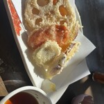 別館山田 - 秋野菜の天ぷら　レンコン、さつまいも、にんじん、ミョウガ