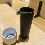 石と肴 地雷也 - お猪口と盃