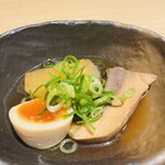 石と肴 地雷也 - お通し　鰤大根