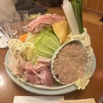 本家山賊鍋 若園店 - 