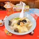 木蘭 - 五目ラーメン(什锦汤面) 1000円