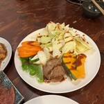 炭火焼肉 ホルモン やま元 - 焼き野菜