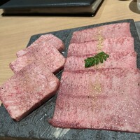 焼肉 黒田 - 