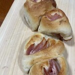 ブルンネン - ベーコンチーズパン