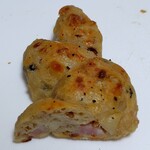 パリアッシュ - 黒胡椒のエピ断面