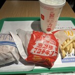 マクドナルド - ドリンク写真:ストリートファイターとのコラボかい(ФωФ)