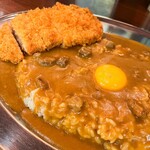 大阪マドラスカレー - マドラスカレー中盛（米300g）1,000円
                                カツ  440円